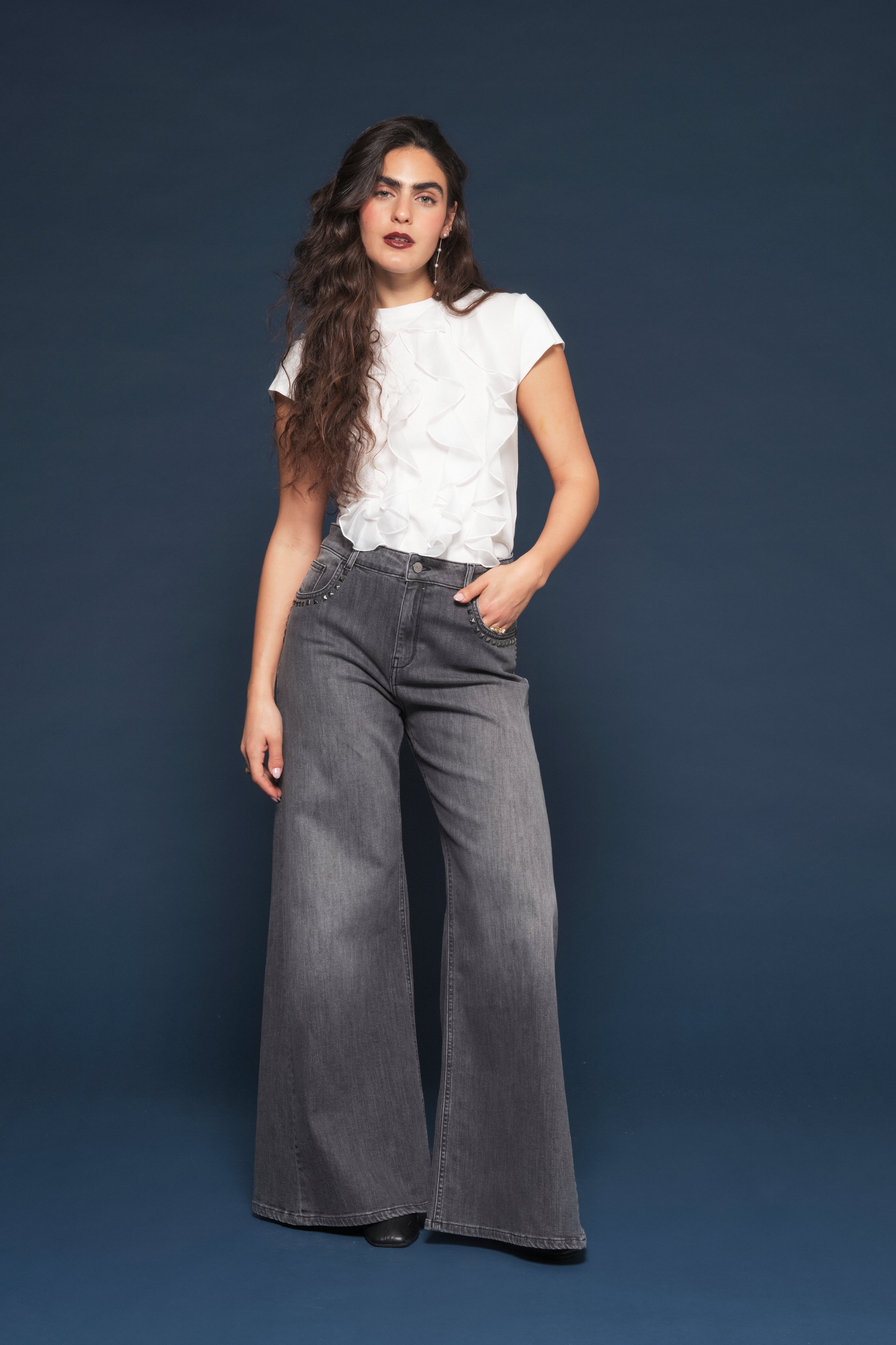 Jeans wide leg nero délavé con borchie Kaos Denim