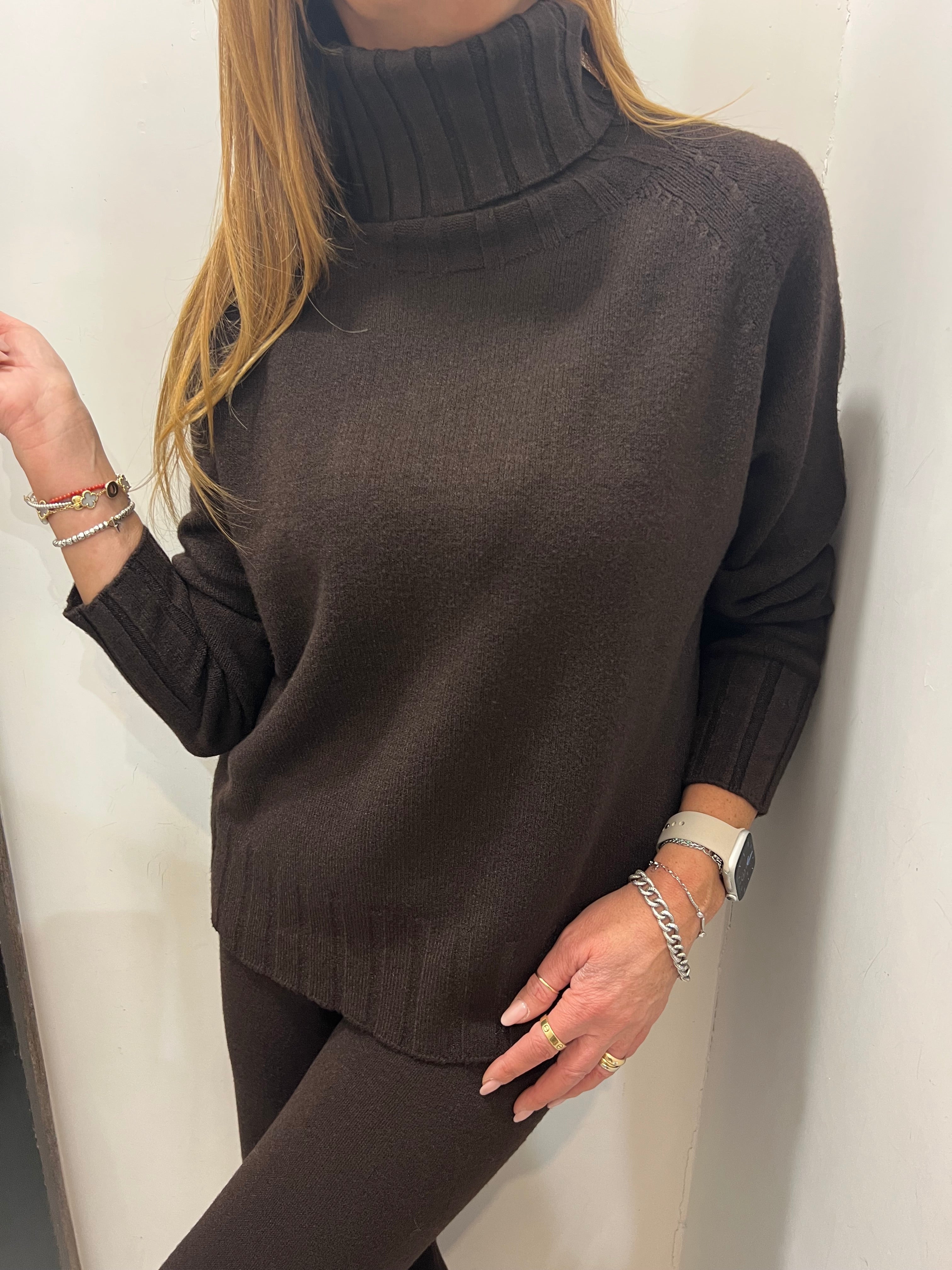 Coordinato in maglia collo alto Angela Davis