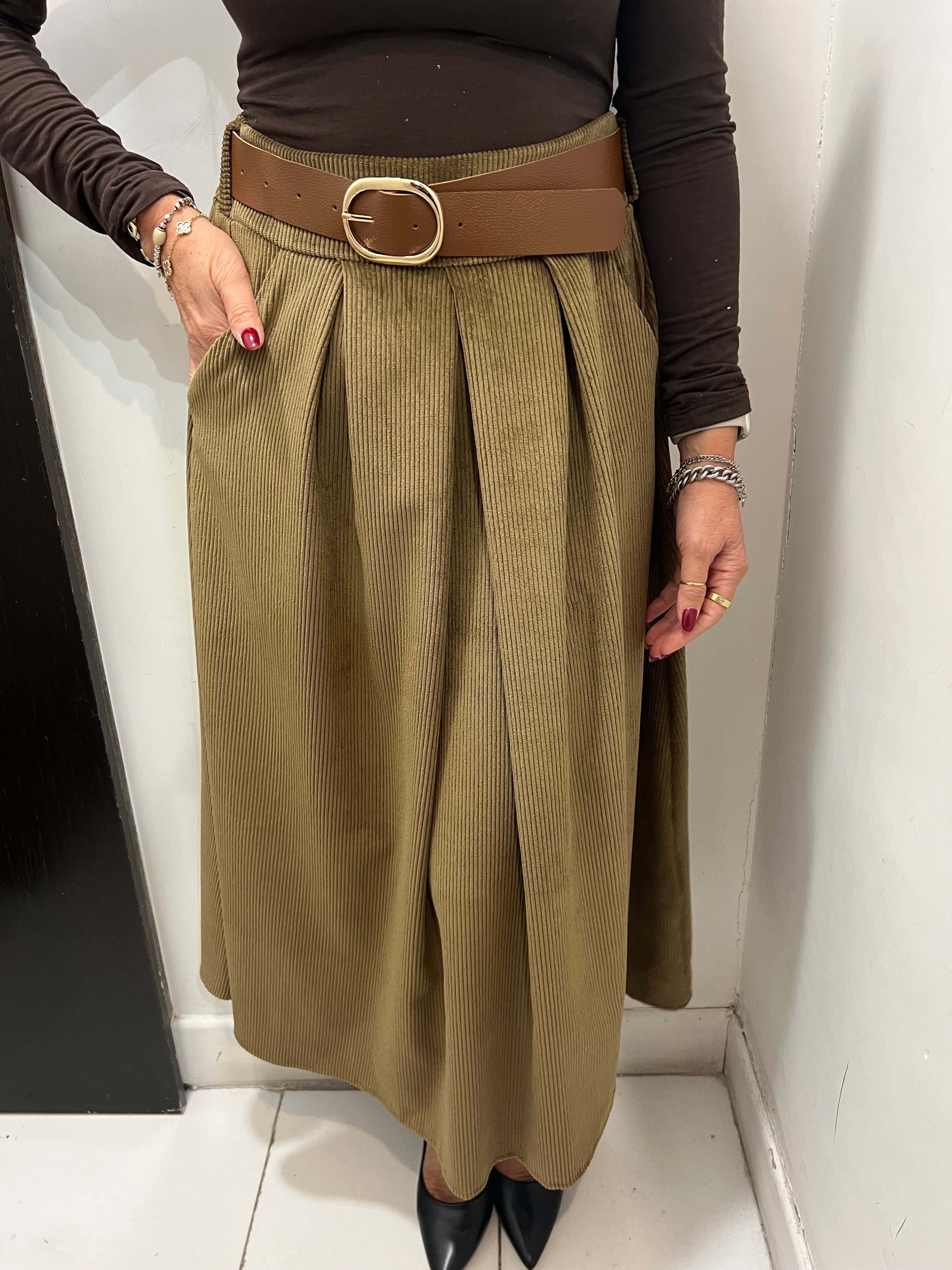 Gonna a coste millerighe con cintura di dotazione Emisphere