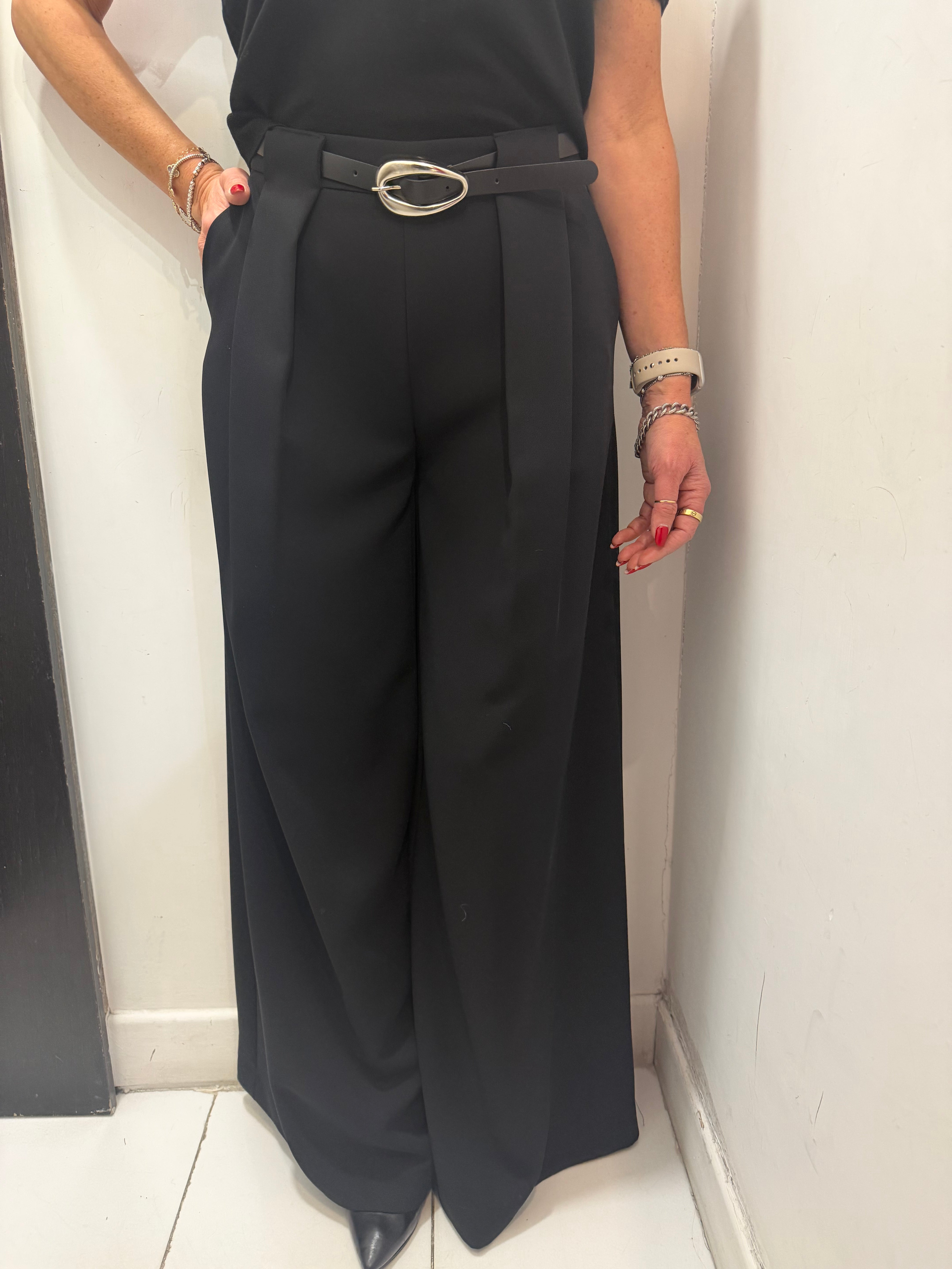 Pantaloni fluidi con cintura Imperial