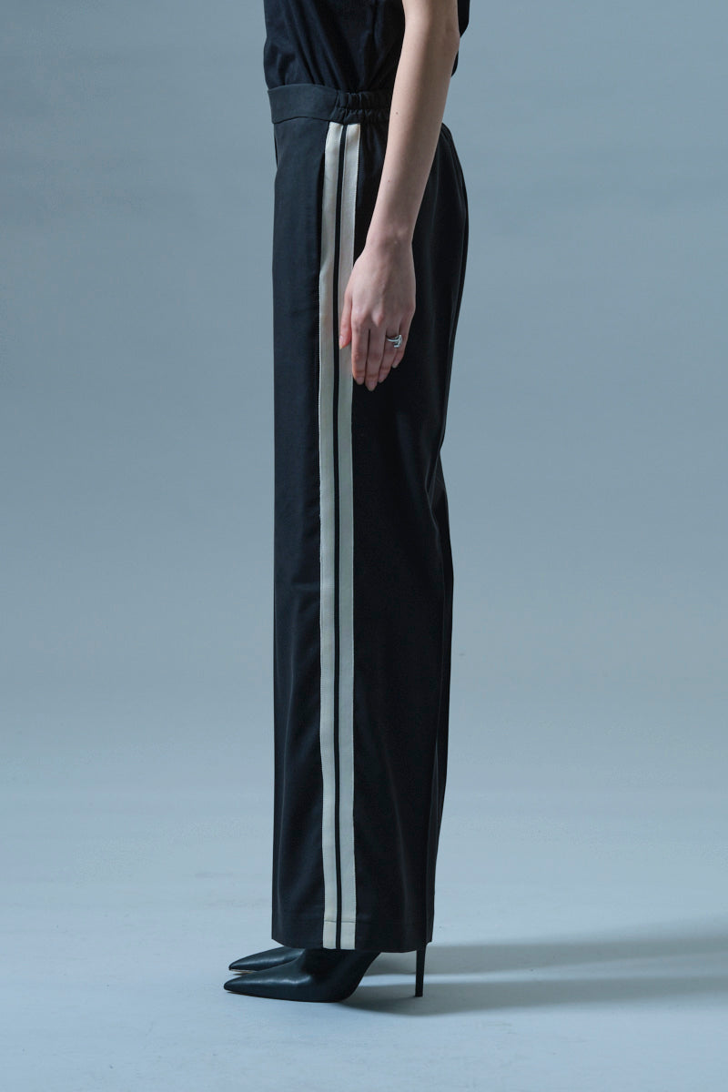 Pantalone Nero con Bande Laterali a Contrasto Icona