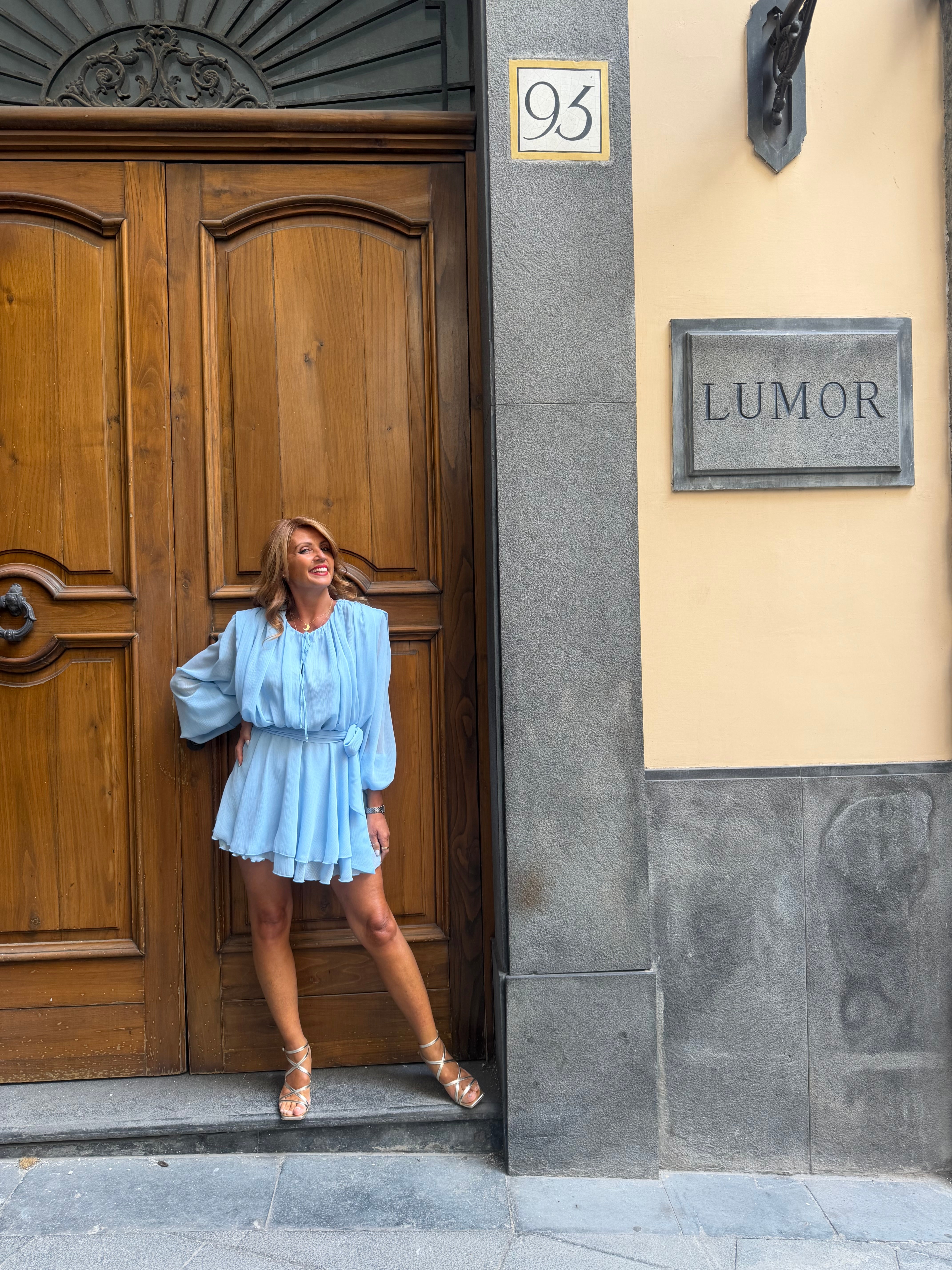 Abito corto in chiffon con maniche ampie Imperial