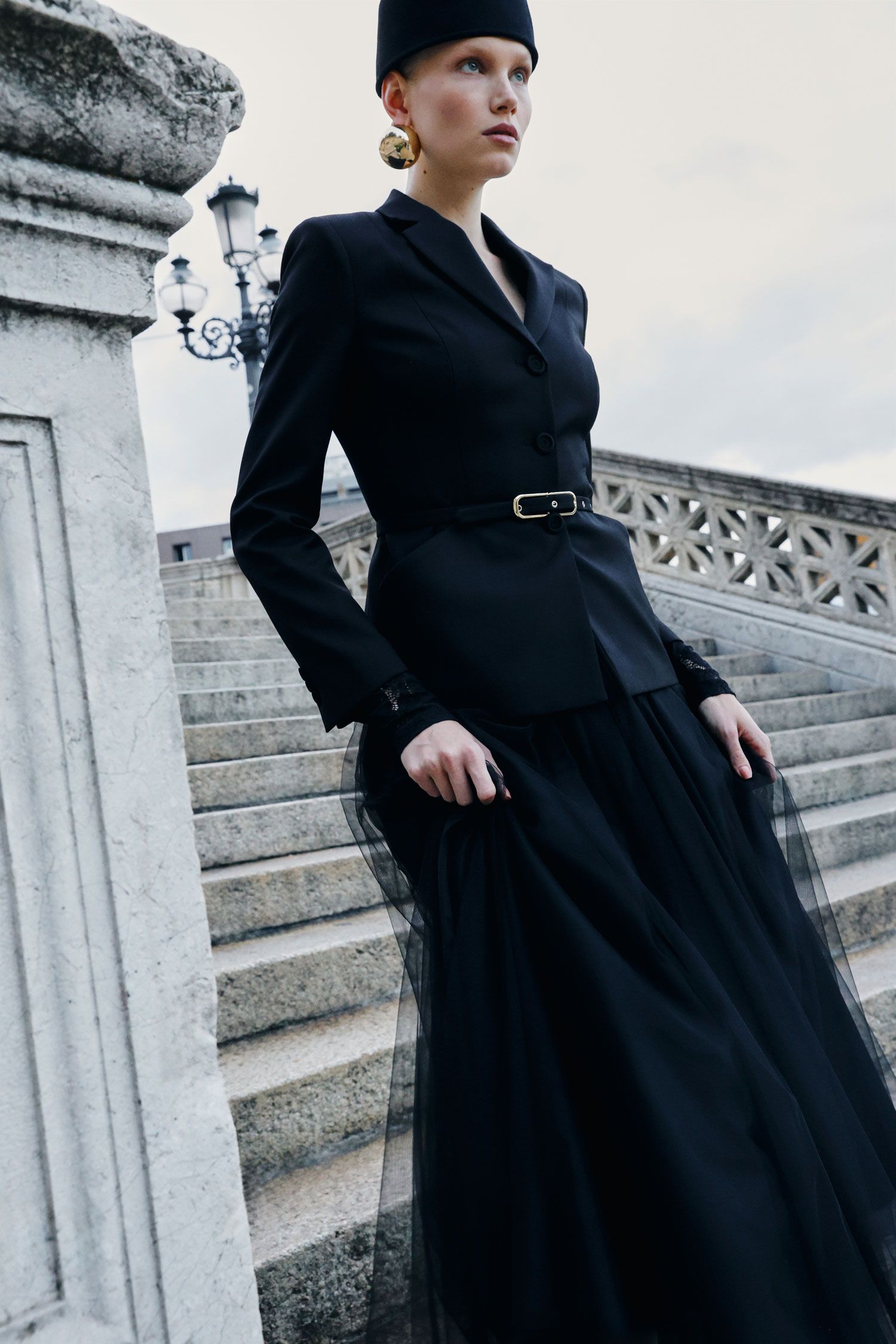 Blazer sartoriale con cintura e bottoni Imperial