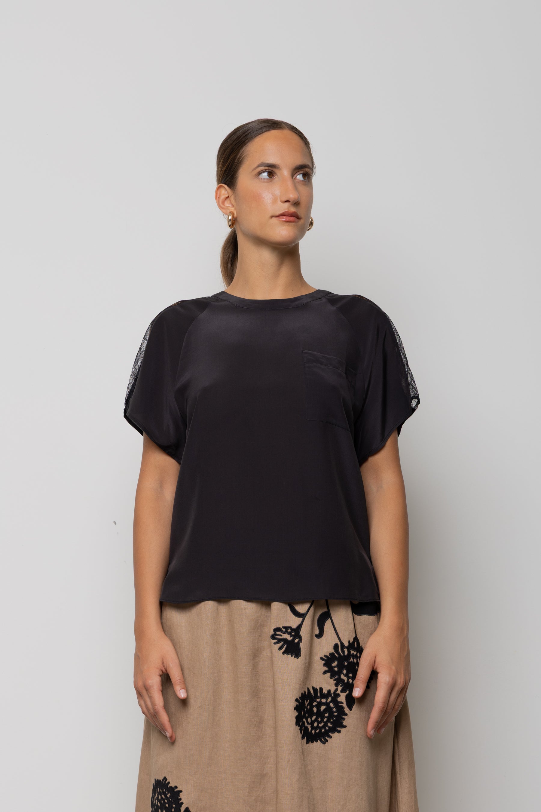 Blusa con inserti in pizzo Icona