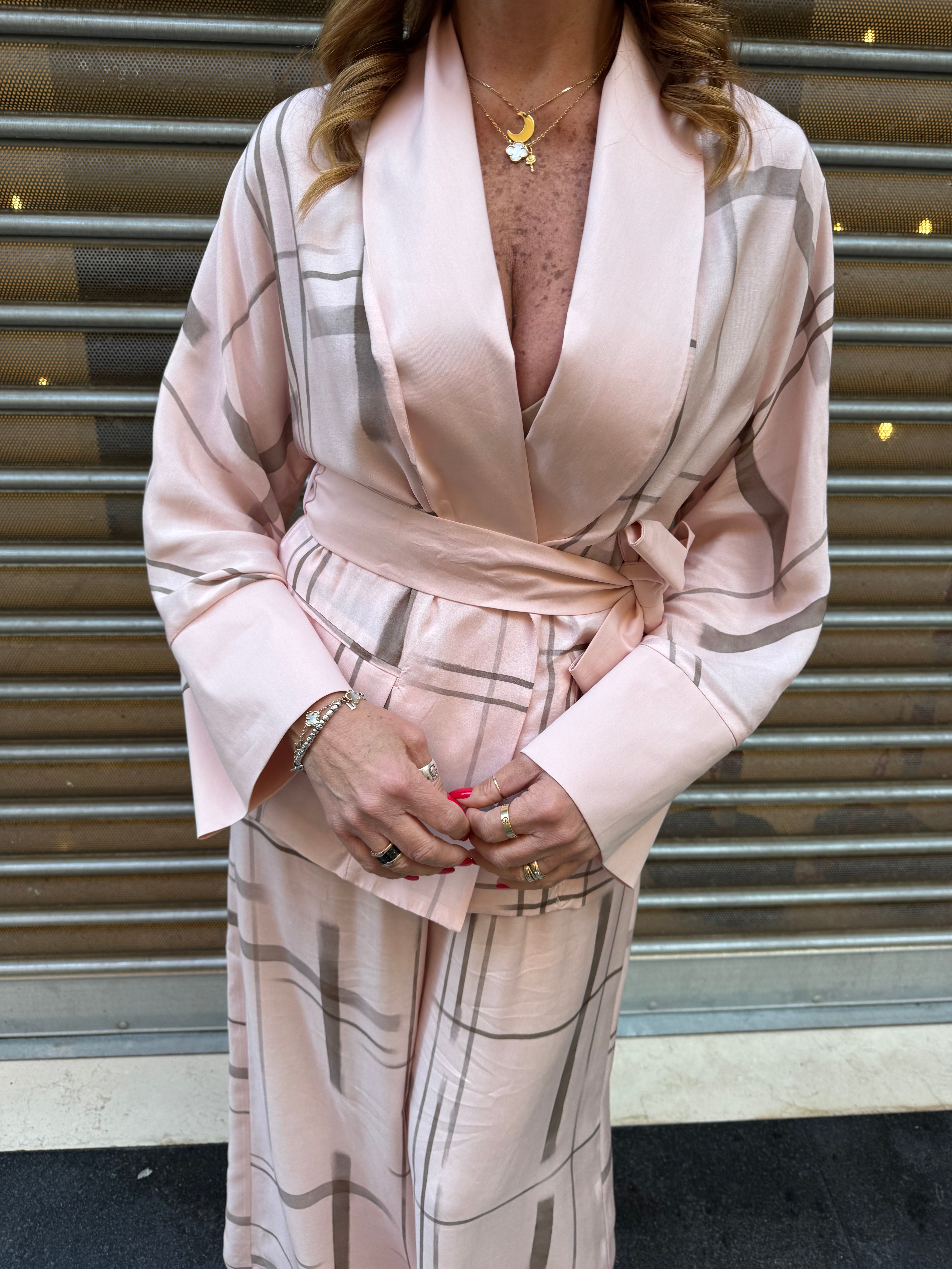 Completo con giacca a kimono fantasia Imperial