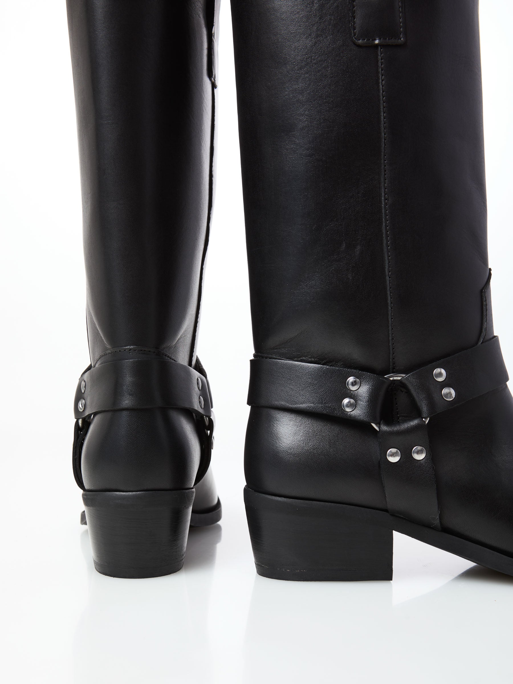 Biker in pelle Ovyé