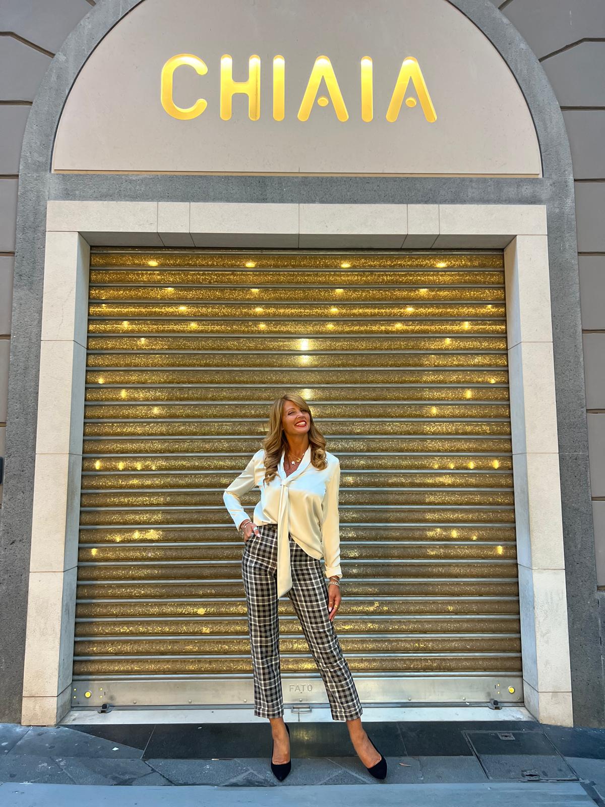 Pantalone gamba diritta con risvolti al fondo Hanita