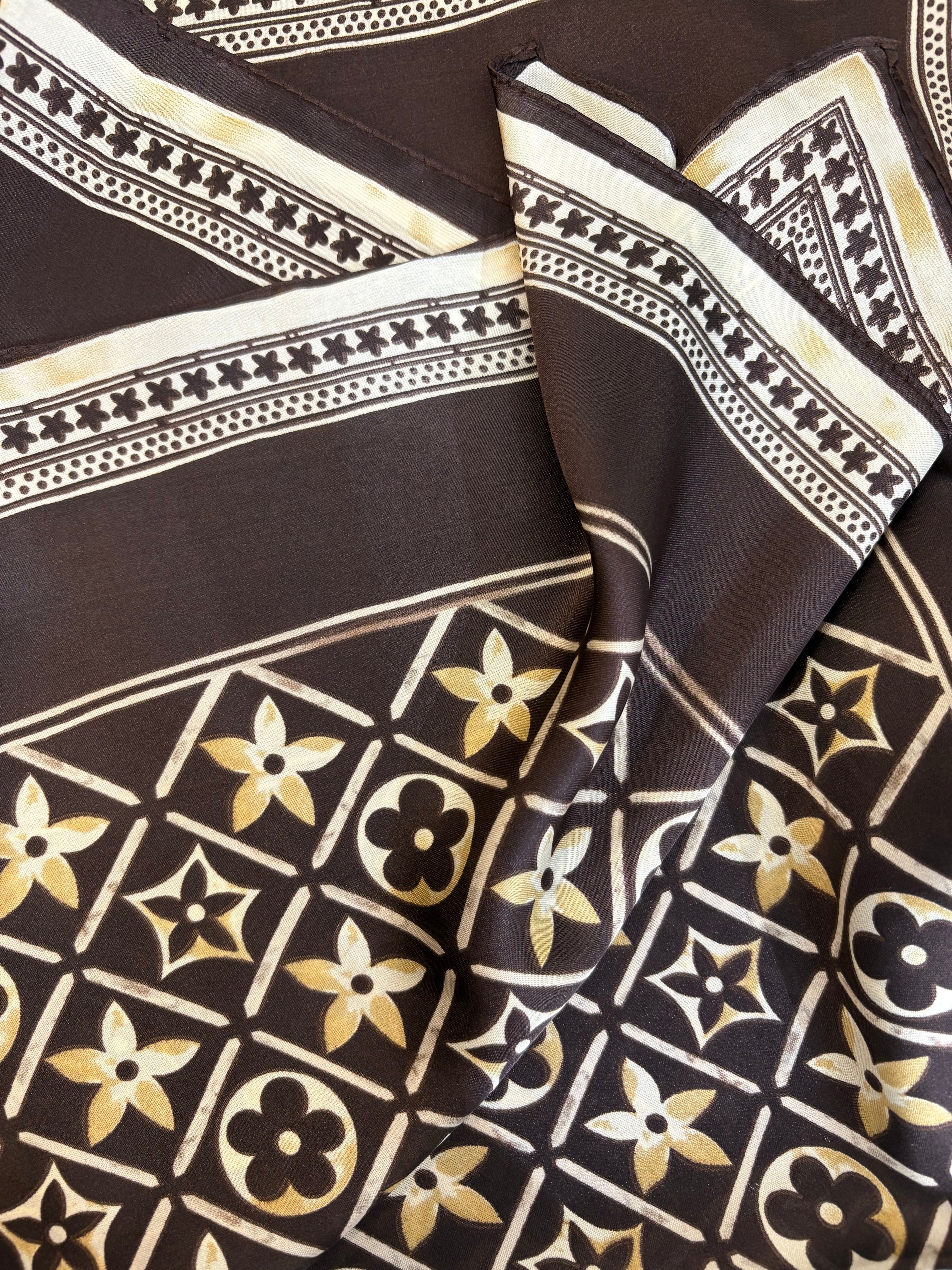 Foulard Emisphere