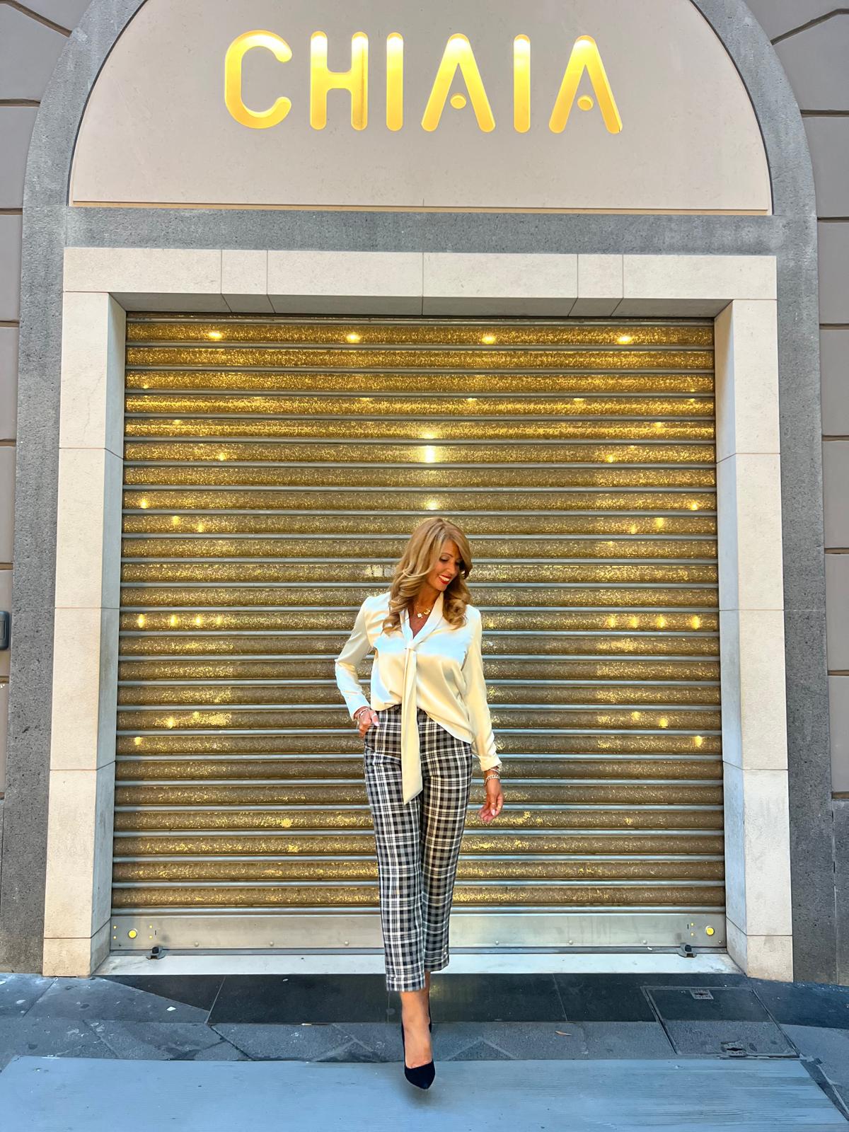 Pantalone gamba diritta con risvolti al fondo Hanita