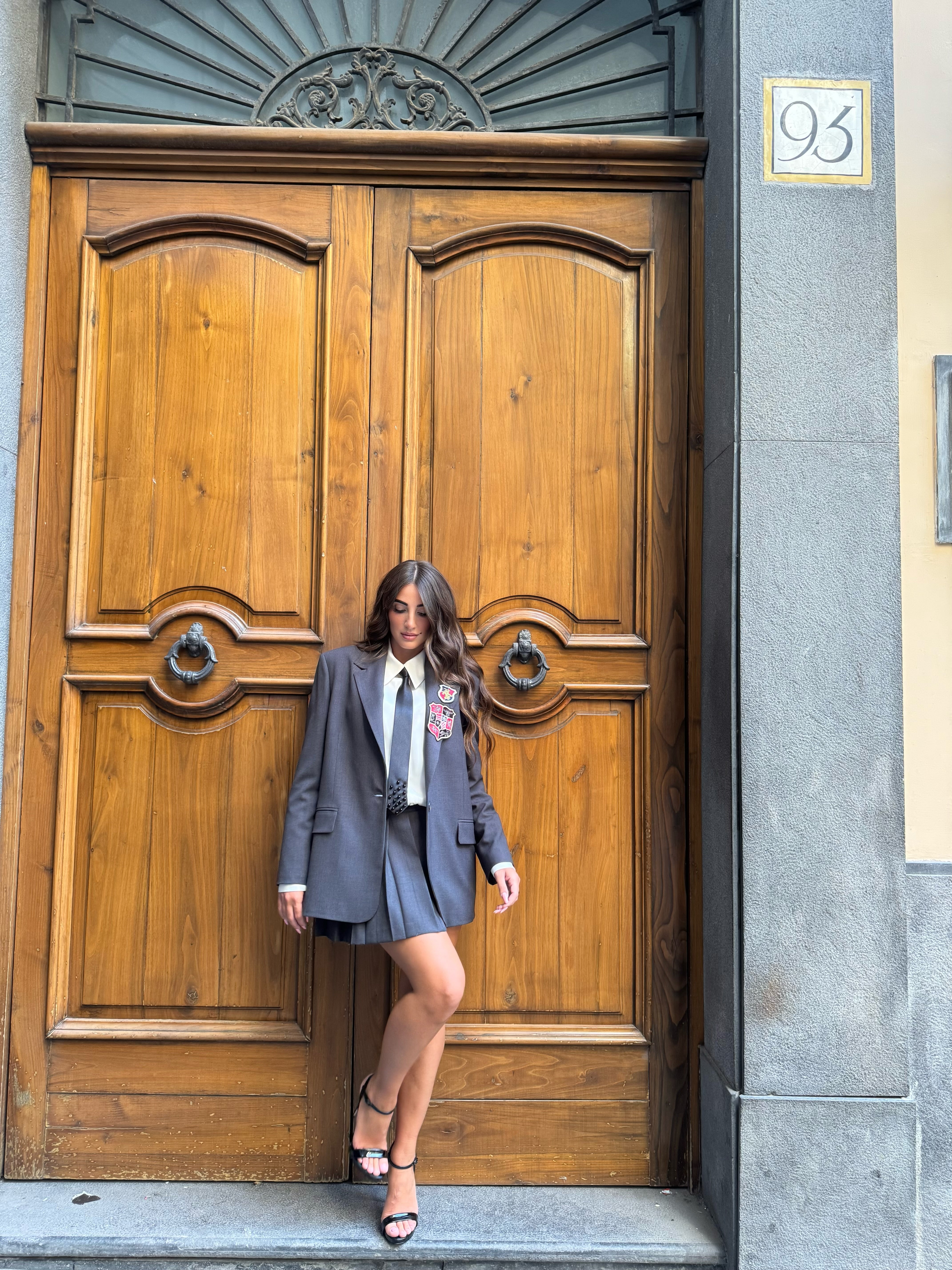 Camicia in raso viscosa con cravatta Hanita