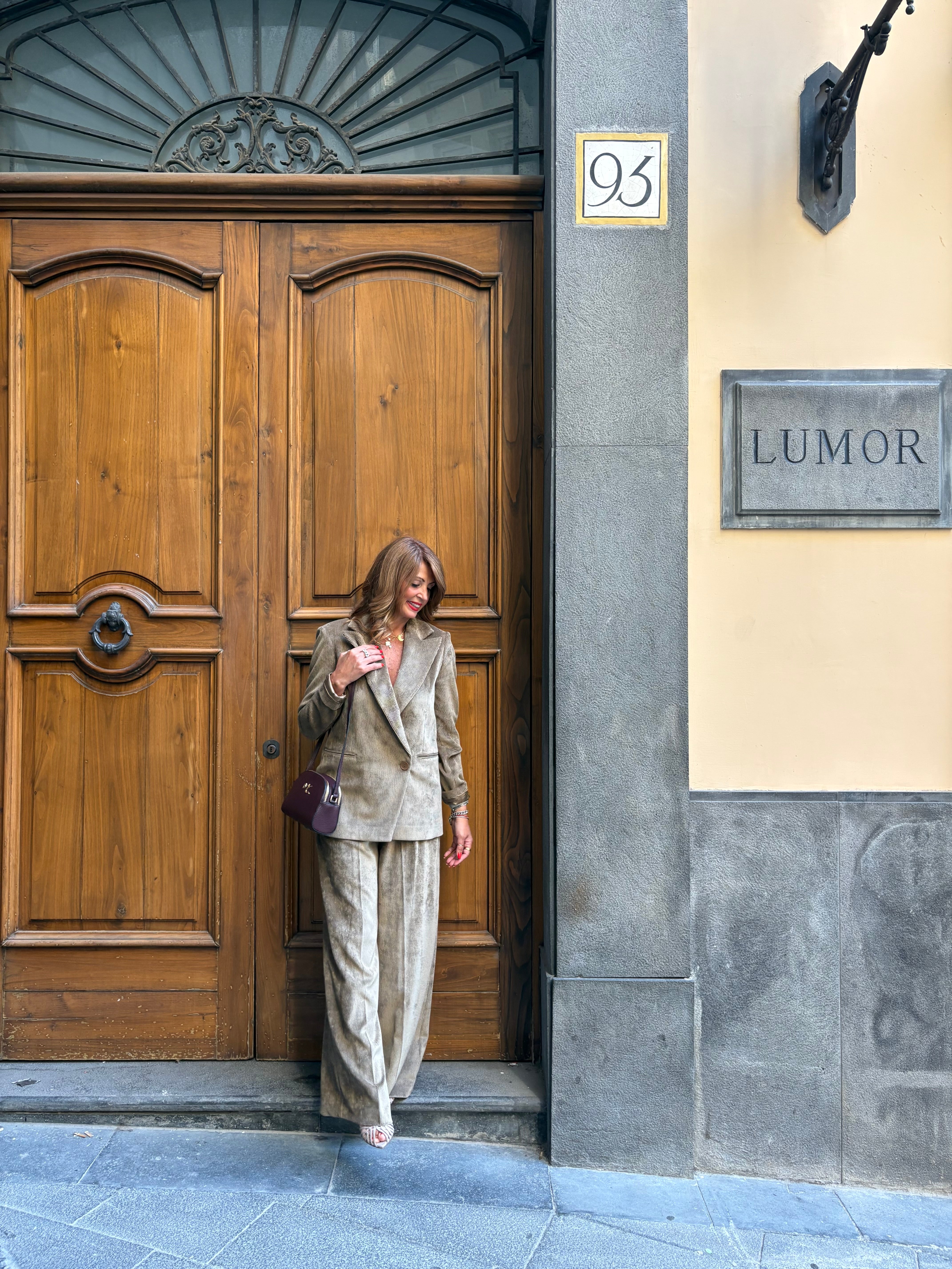Pantalone straight in velluto a coste Manila Grace