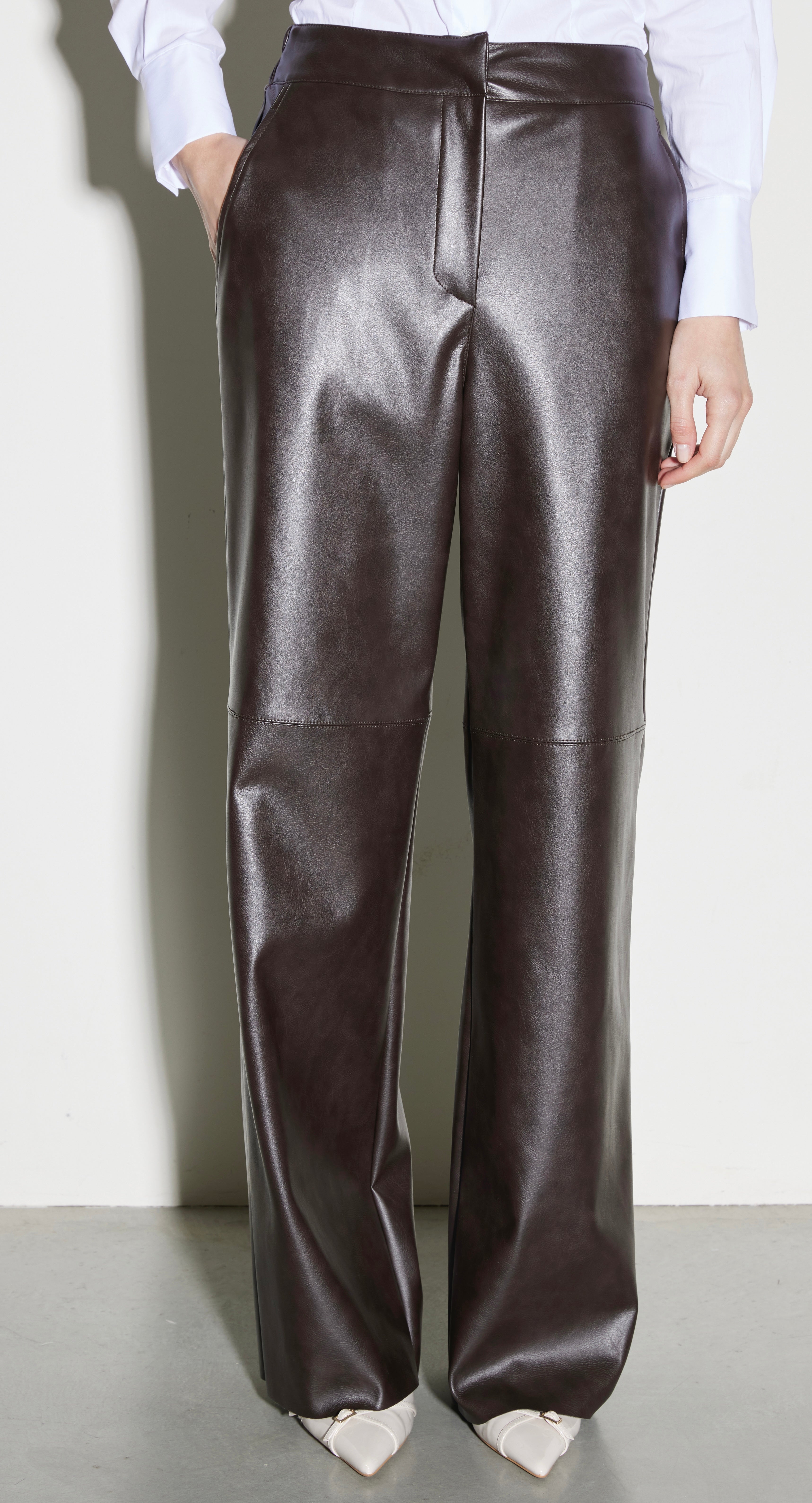 Pantalone a Gamba Larga in Ecopelle Kaos Donna