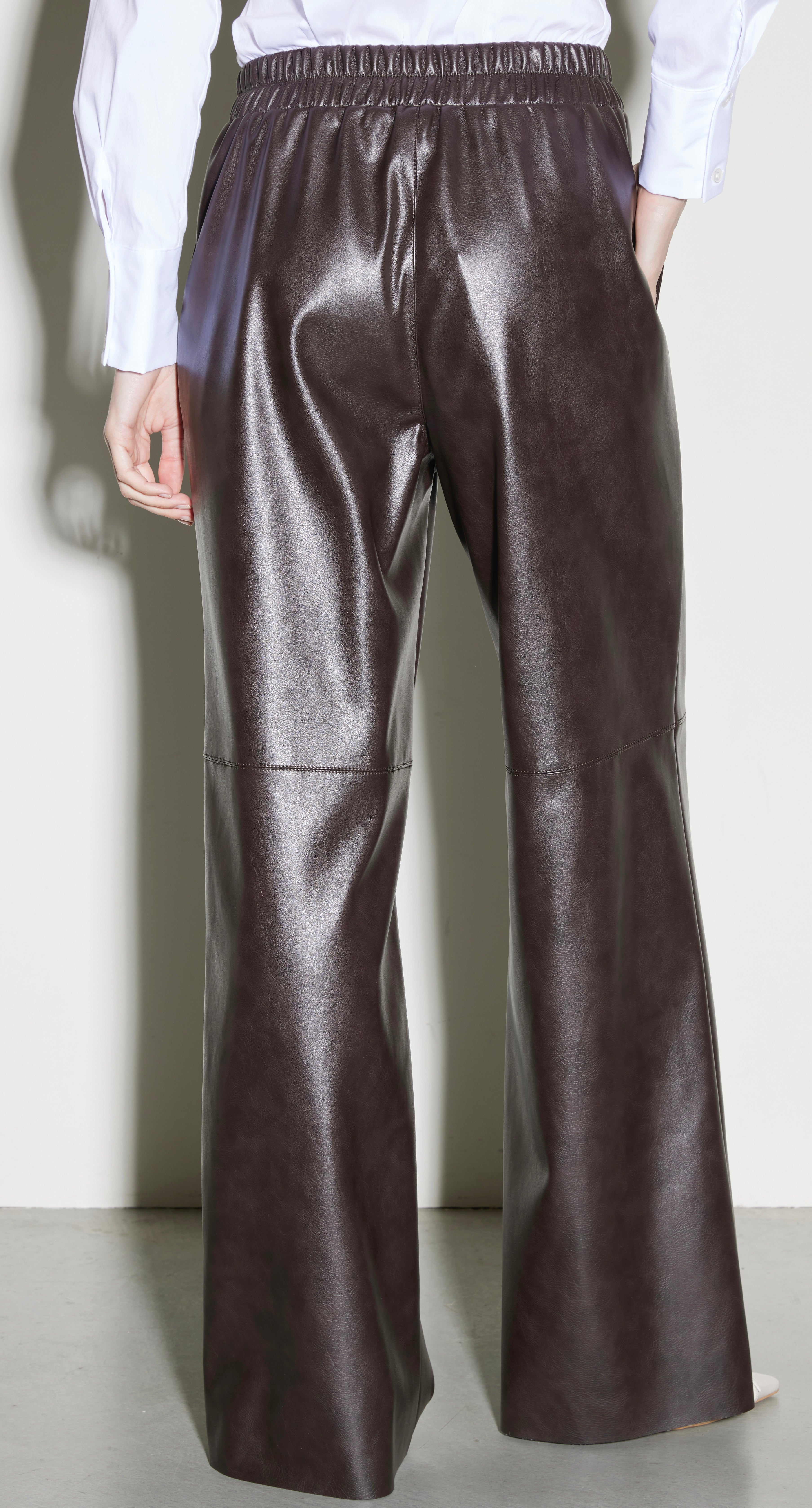 Pantalone a Gamba Larga in Ecopelle Kaos Donna