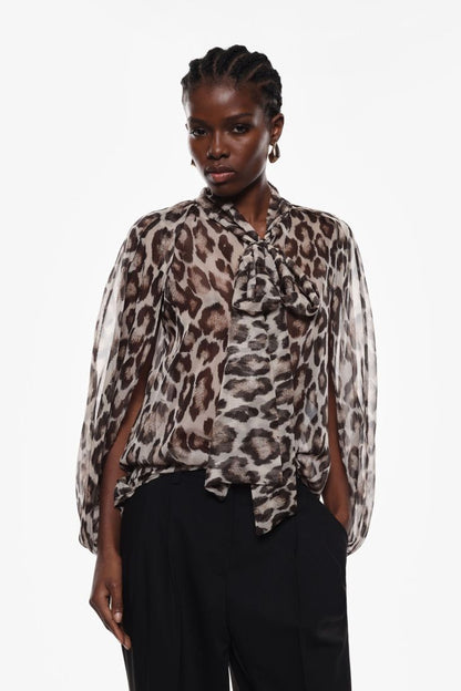 Camicia con collo a punta stampa Imperial
