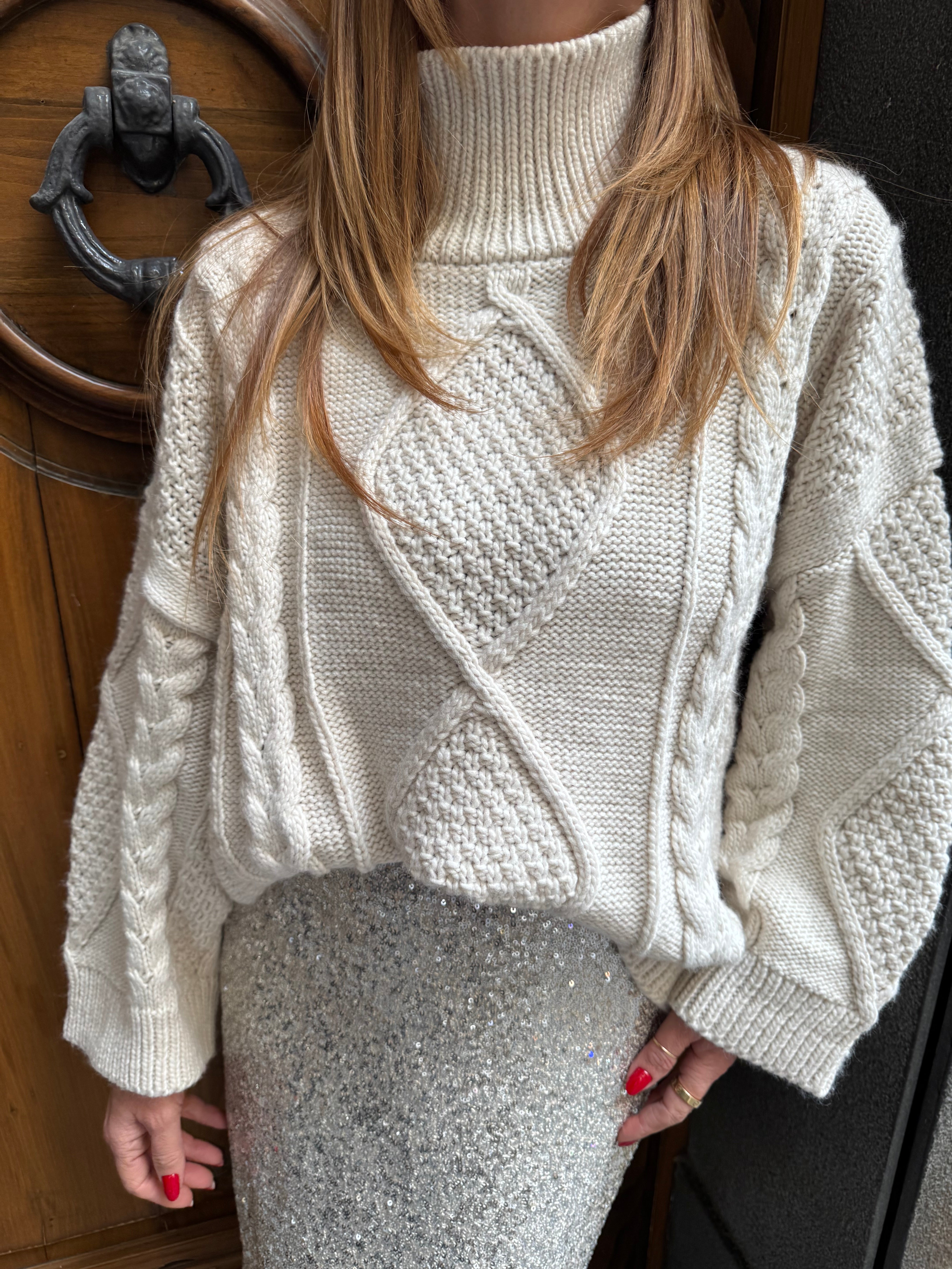 Maglione trecce collo alto vestibilità ampia Imperial