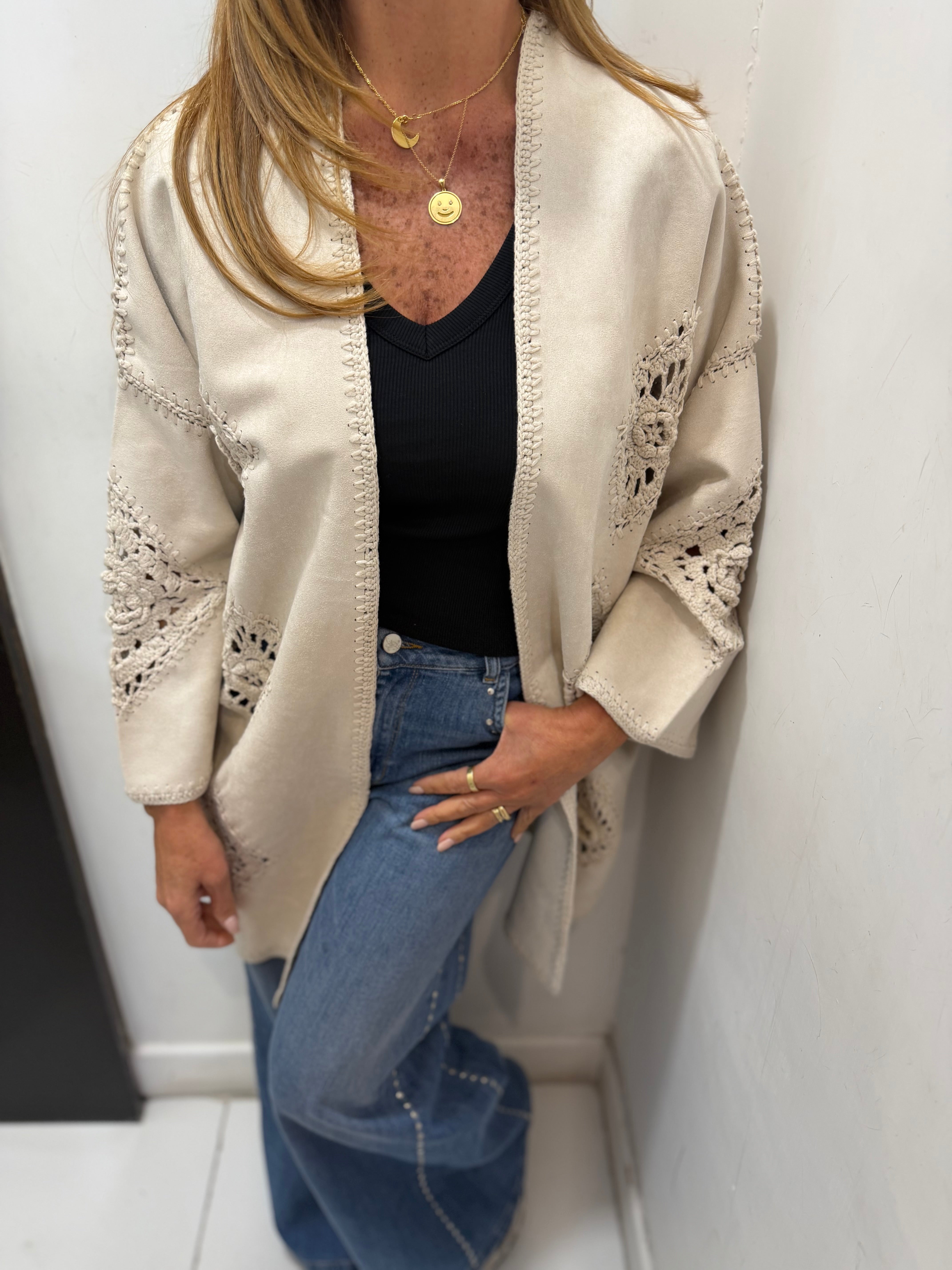 Spolvero suede con ricamo Emisphere
