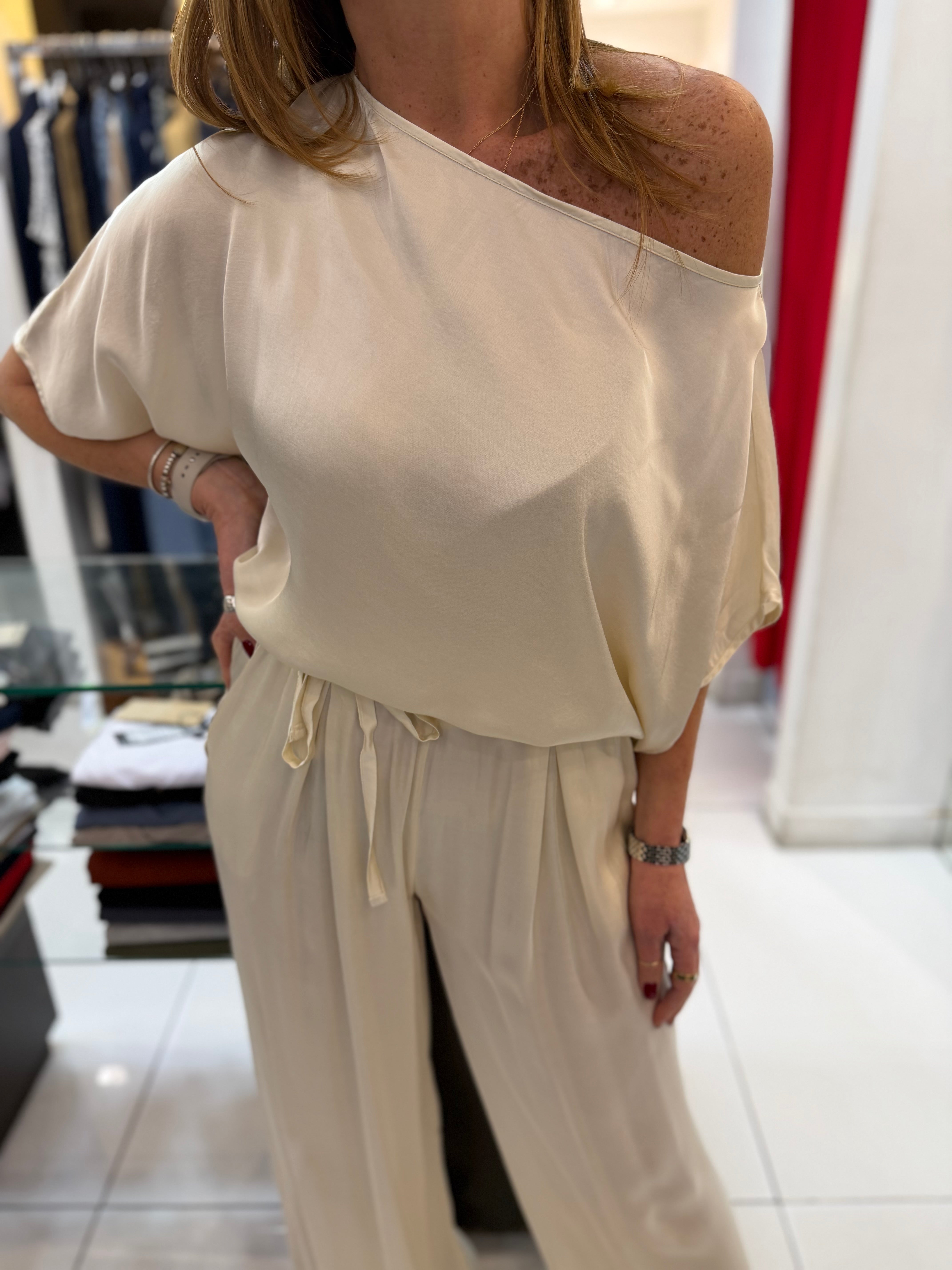 Blusa asimmetrica Manila Grace