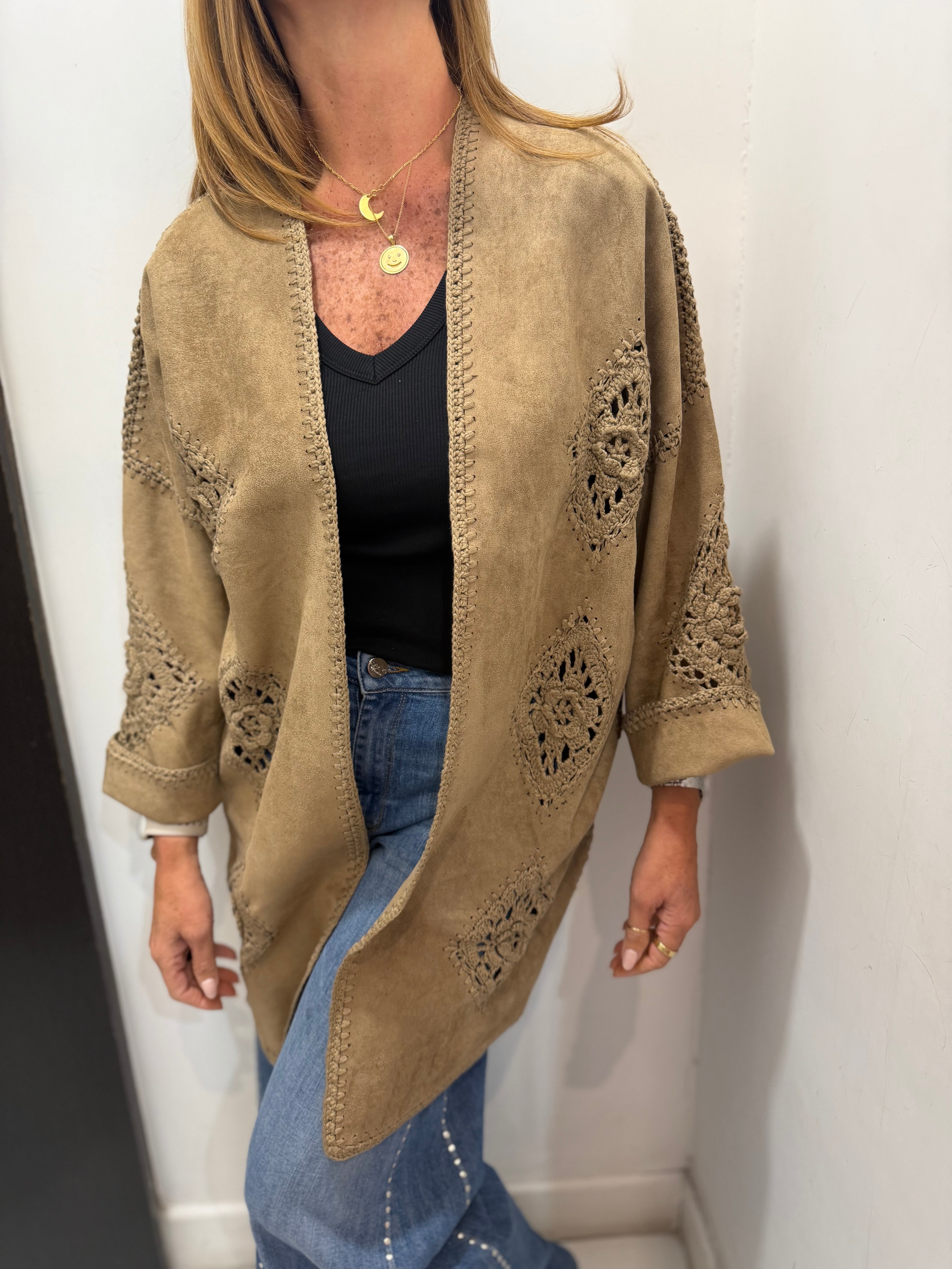 Spolvero suede con ricamo Emisphere