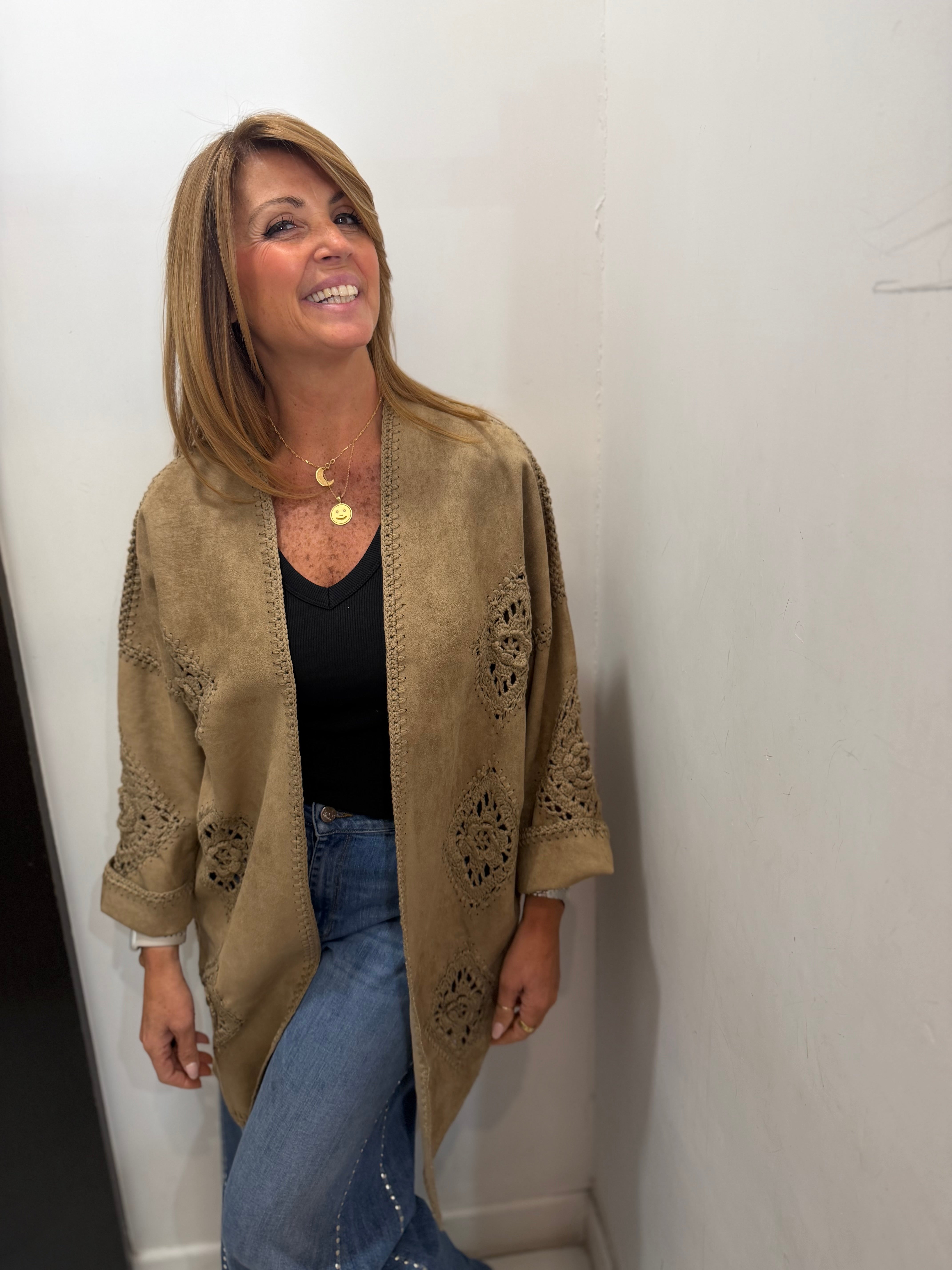 Spolvero suede con ricamo Emisphere