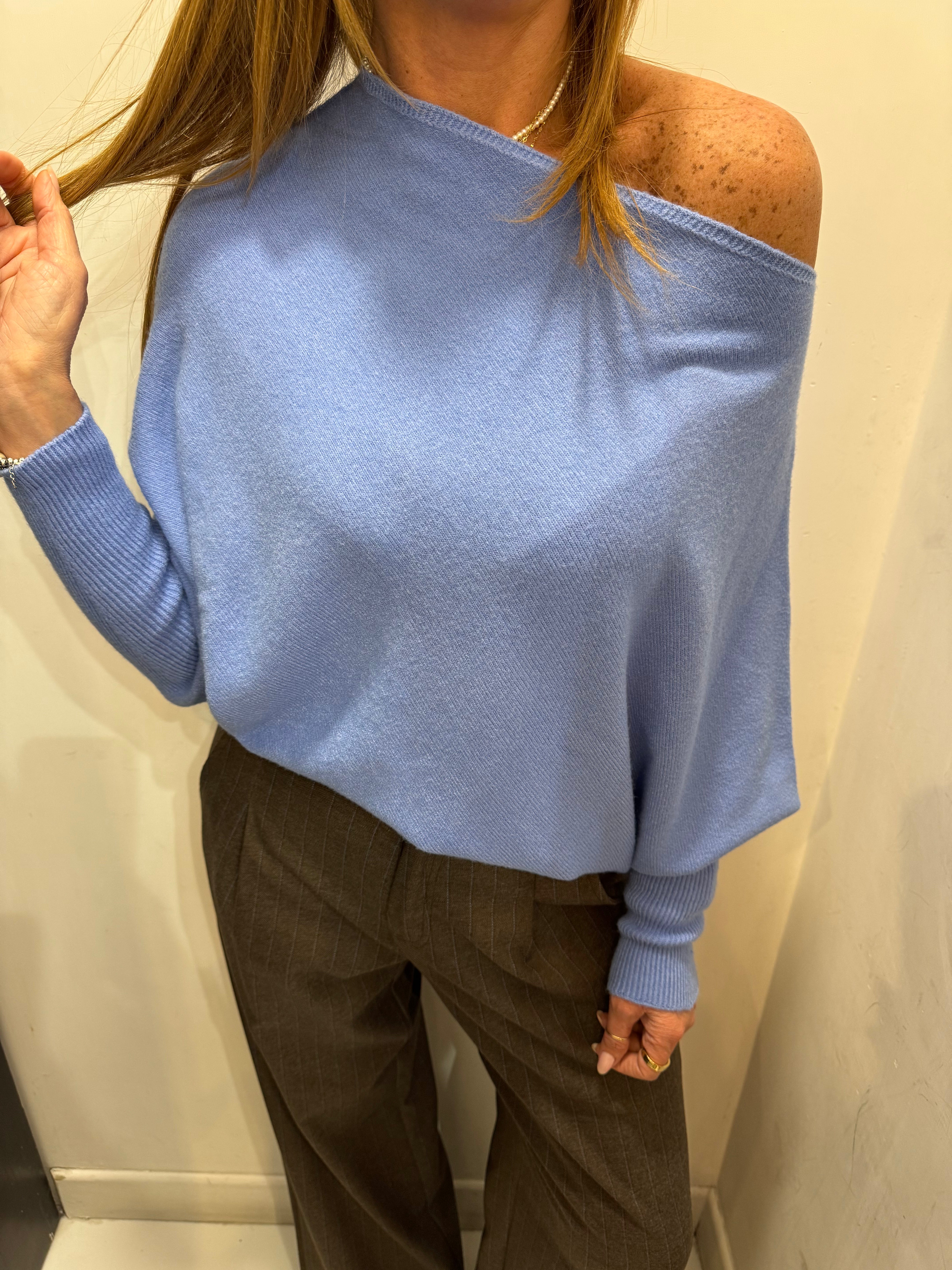 Maglia spalla aperta Manila Grace