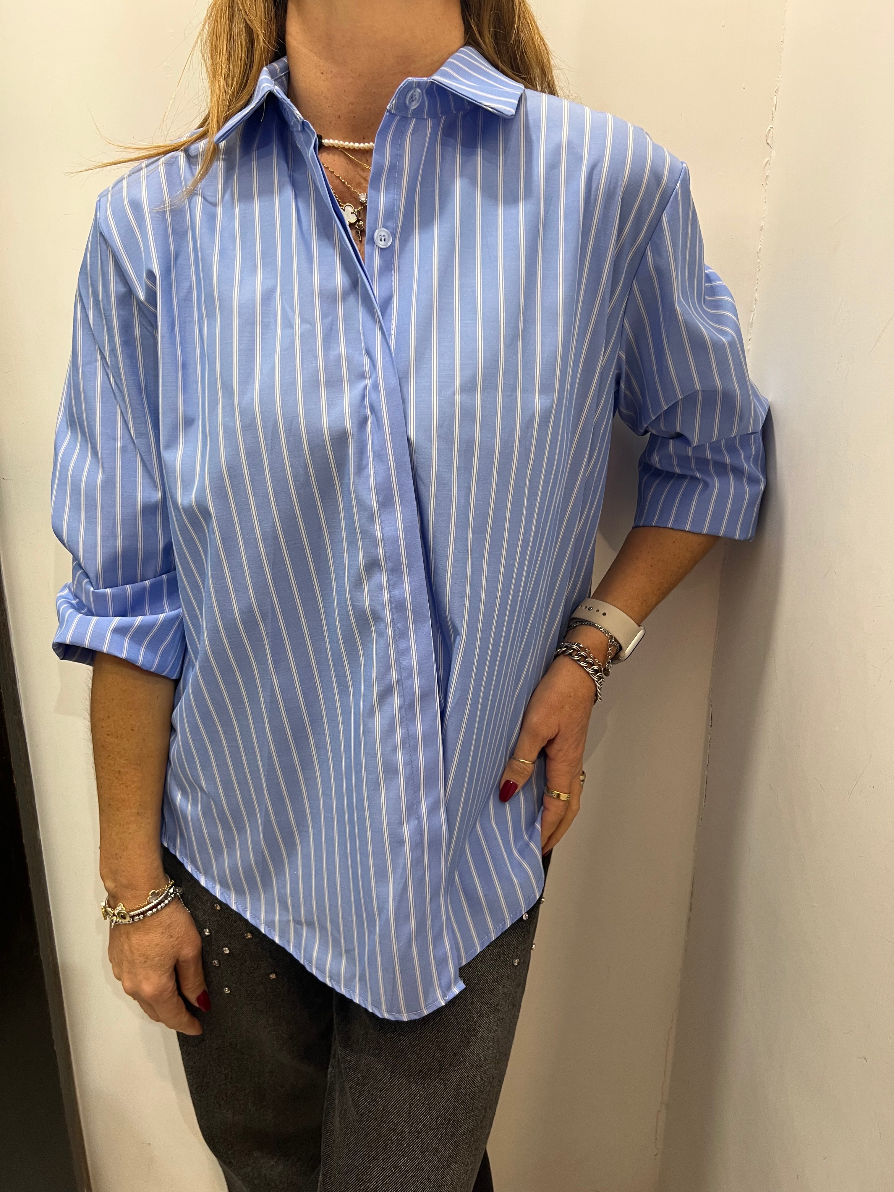 Camicia modello over fantasia rigata Emisphere