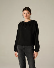 Felpa con piume decorative e maniche ampie Manila Grace