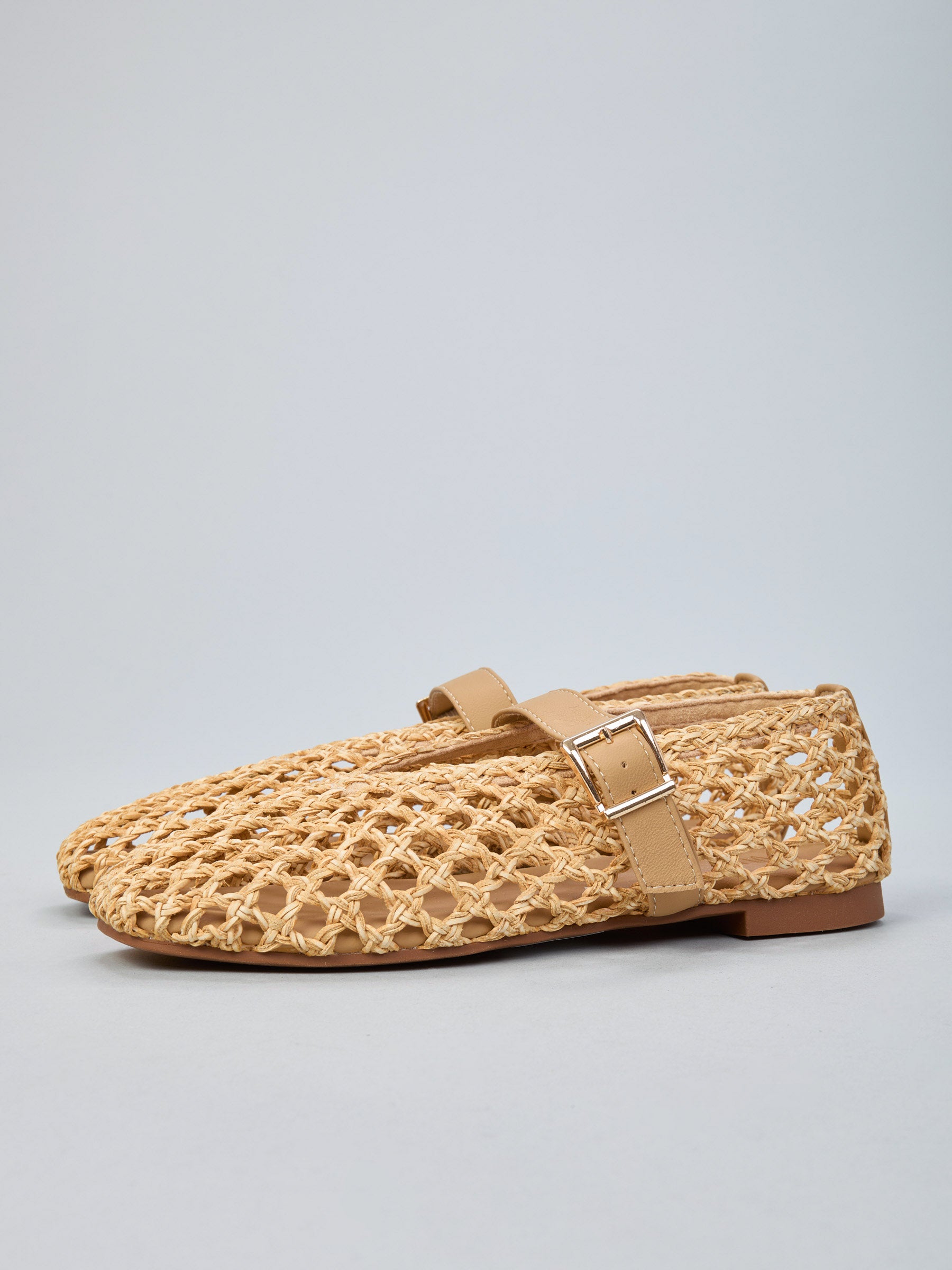 Ballerina in rafia Ovyè